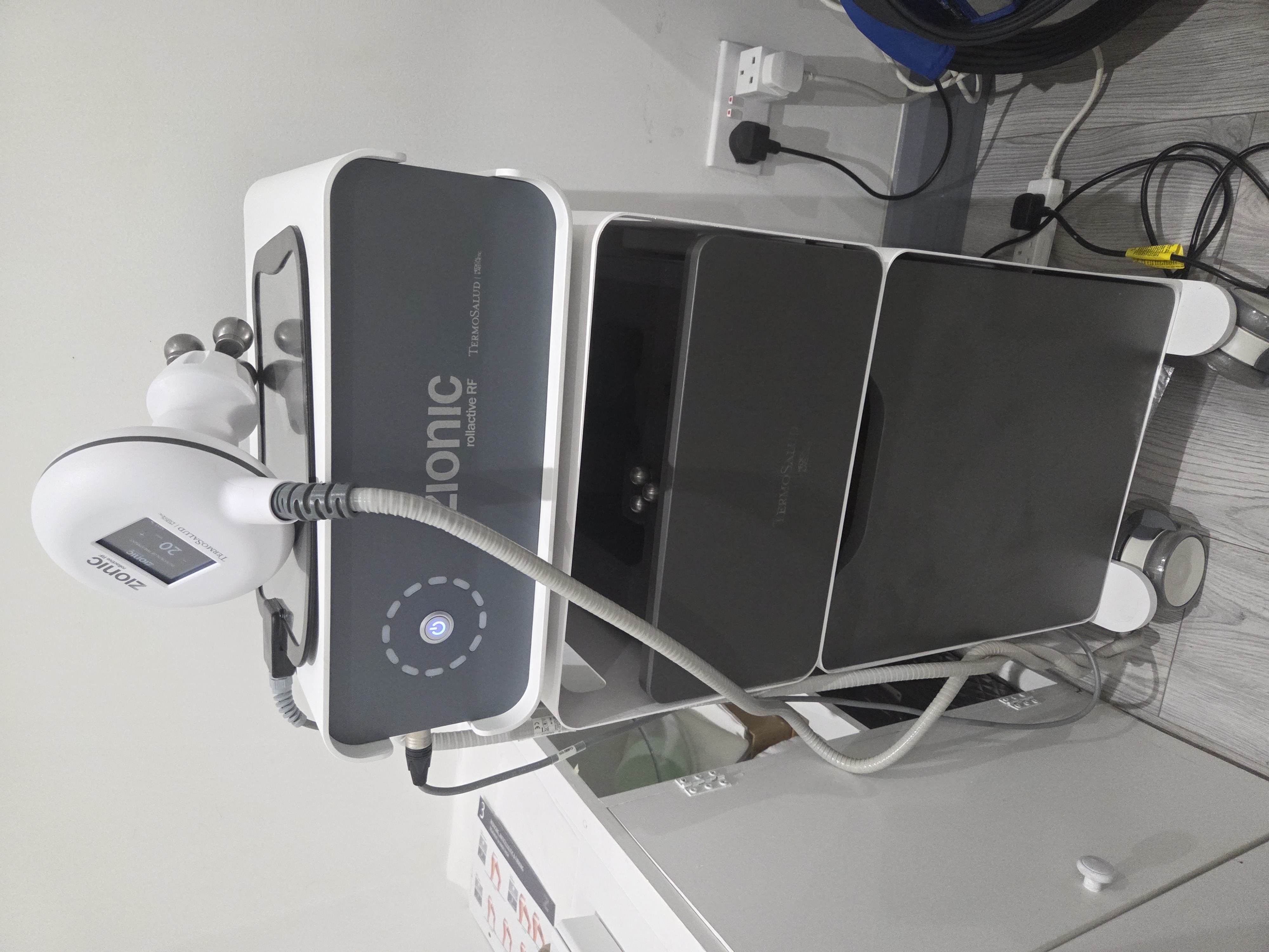 Zionic Rollactive RF Body Sculpting Machine + Linfopress Pro Evolution Suit — Bought 2025, Barely Used